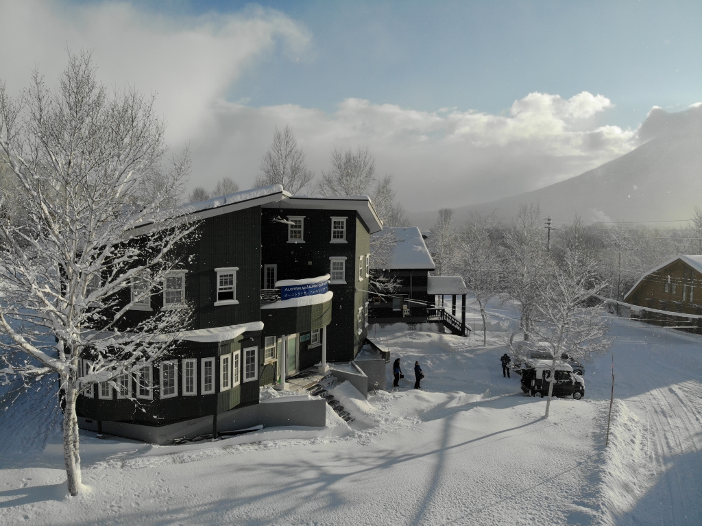 AAC Niseko lodge